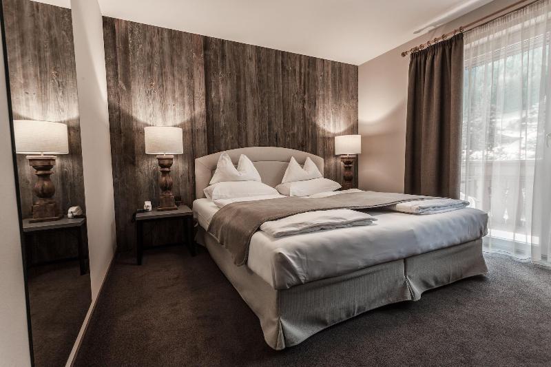 Hotel Garni Villa Park Urtijëi Dış mekan fotoğraf