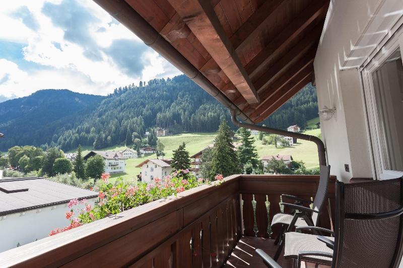Hotel Garni Villa Park Urtijëi Dış mekan fotoğraf