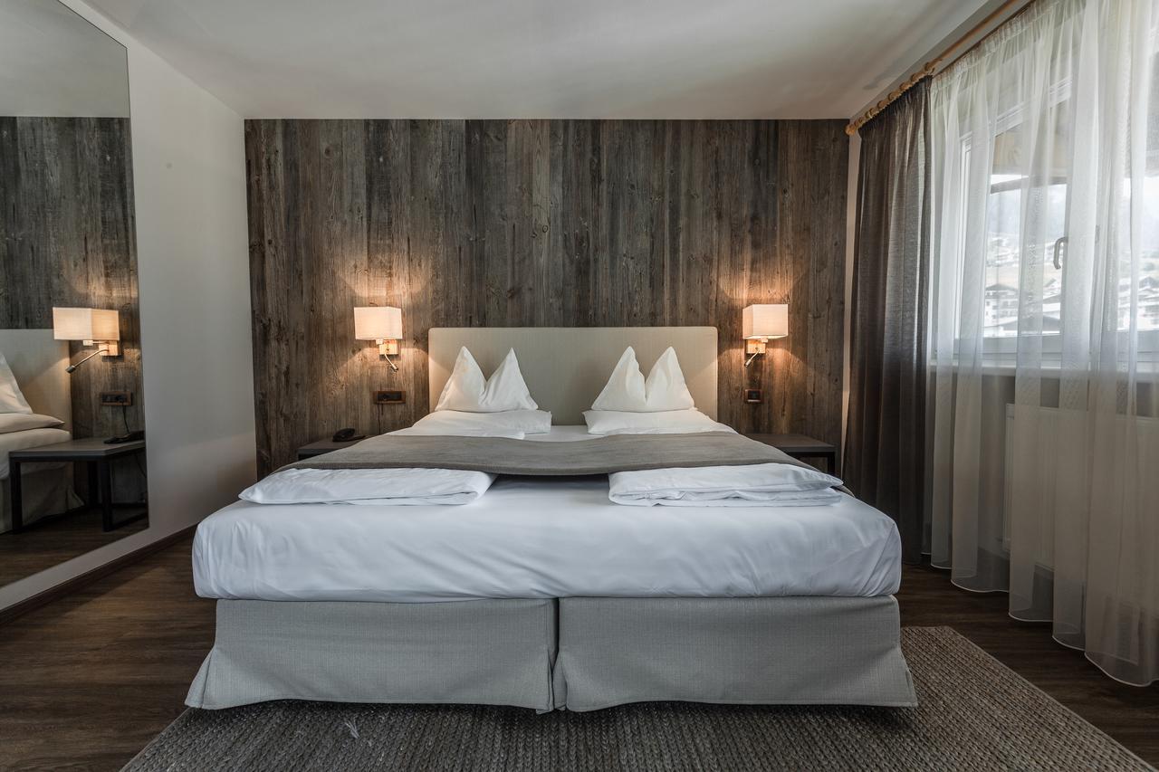 Hotel Garni Villa Park Urtijëi Dış mekan fotoğraf